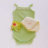 yuga ベビーキャミソール＋ハンカチの箱入り２点セット